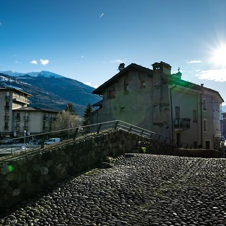 Alpine Apartment Αόστα Εξωτερικό φωτογραφία