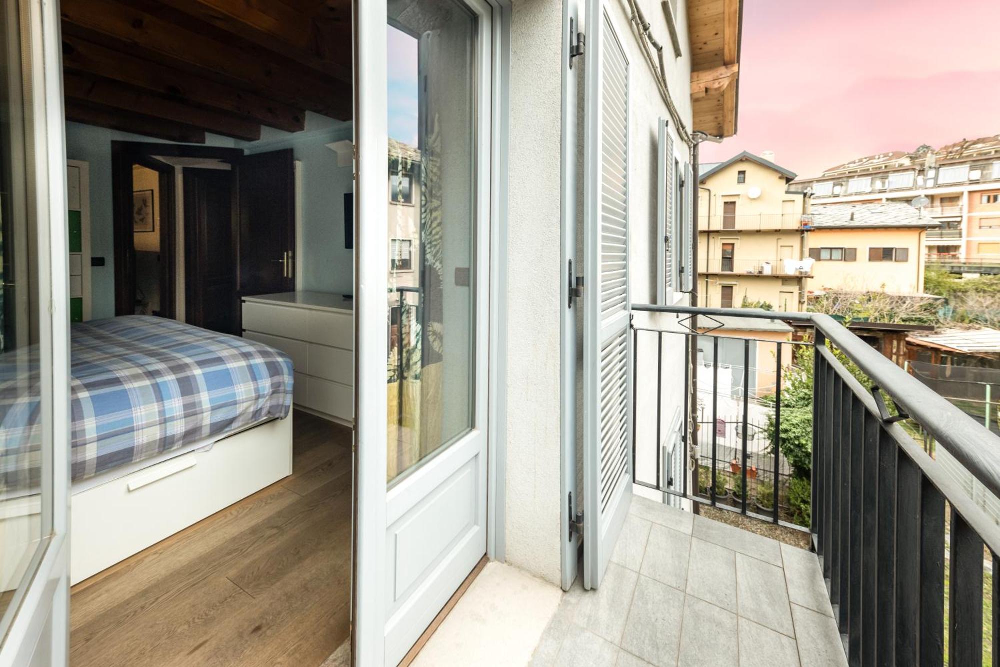 Alpine Apartment Αόστα Εξωτερικό φωτογραφία