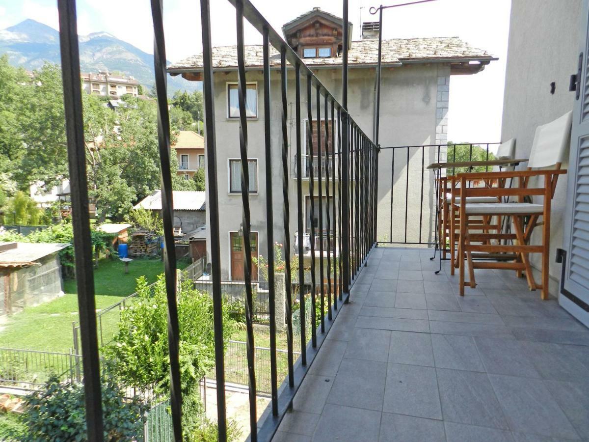 Alpine Apartment Αόστα Εξωτερικό φωτογραφία